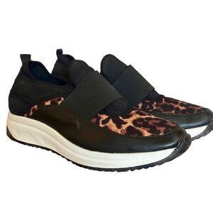 Anne Klein Sport back door leopard slip on sneaker size 9
